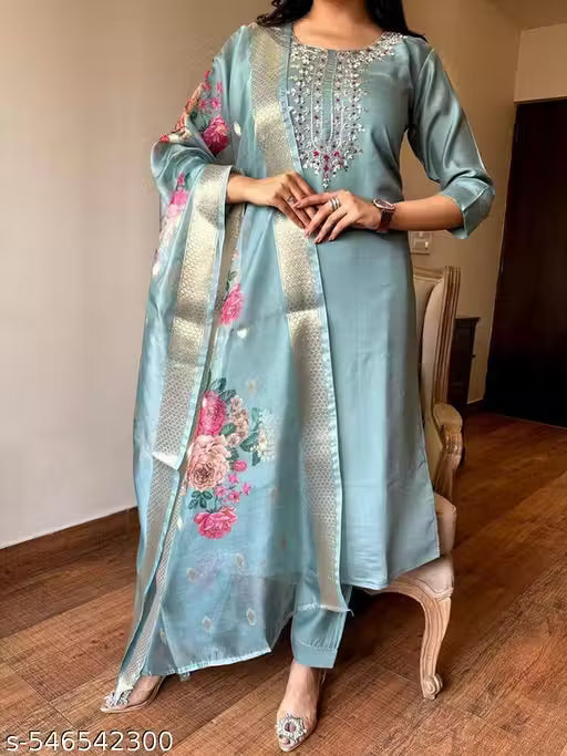 Women's Attractive Olive Reyon Slub Embroidered